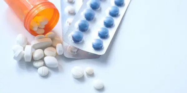 Tabletki na sen na receptę - kiedy pomogą, a kiedy szkodzą?